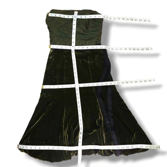 Vera Wang Strapless Ruched Silk Bodice Velvet Bubble Hem Dress Olive Green 2 NWT - Picture 6 of 7